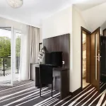 Bed & Breakfast Jasny Brzeg & 4*