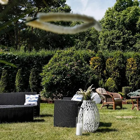 Jasny Brzeg Bed & Breakfast 4*